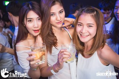 Grand Opening Party with POTATO at Signature Pub — photo 270