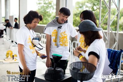 Singha S-treet with Yellow Fang, Sqweez Animal & Greasy Cafe — photo 72
