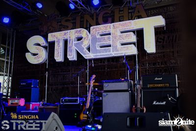 Singha S-treet with Yellow Fang, Sqweez Animal & Greasy Cafe — photo 146