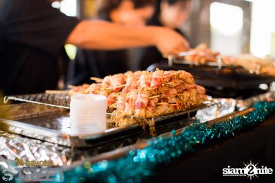 Singha S-treet with Yellow Fang, Sqweez Animal & Greasy Cafe — photo 176