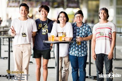 Singha S-treet with Yellow Fang, Sqweez Animal & Greasy Cafe — photo 180