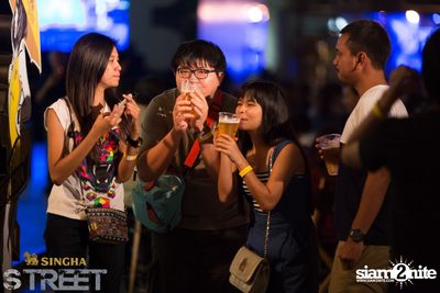 Singha S-treet with Yellow Fang, Sqweez Animal & Greasy Cafe — photo 234