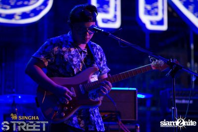 Singha S-treet with Yellow Fang, Sqweez Animal & Greasy Cafe — photo 237