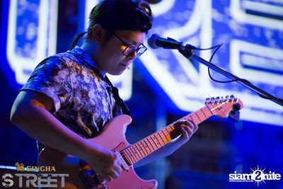 Singha S-treet with Yellow Fang, Sqweez Animal & Greasy Cafe — photo 240