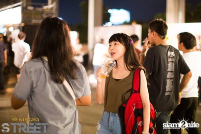 Singha S-treet with Yellow Fang, Sqweez Animal & Greasy Cafe — photo 318