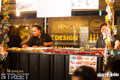 Singha S-treet with Yellow Fang, Sqweez Animal & Greasy Cafe — photo 328
