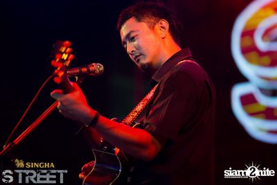 Singha S-treet with Yellow Fang, Sqweez Animal & Greasy Cafe — photo 347