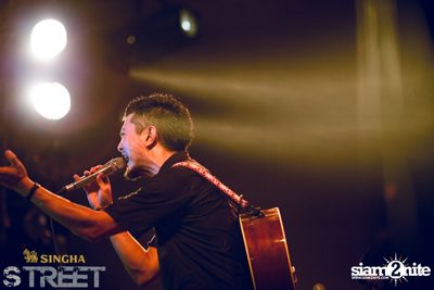 Singha S-treet with Yellow Fang, Sqweez Animal & Greasy Cafe — photo 387