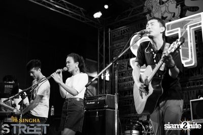 Singha S-treet with Yellow Fang, Sqweez Animal & Greasy Cafe — photo 395
