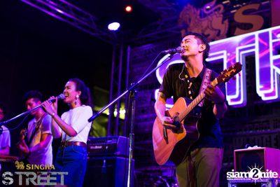 Singha S-treet with Yellow Fang, Sqweez Animal & Greasy Cafe — photo 396