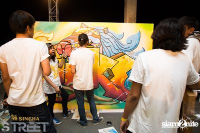 Singha S-treet with Yellow Fang, Sqweez Animal & Greasy Cafe — photo 405