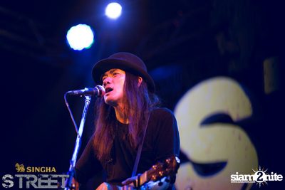 Singha S-treet with Yellow Fang, Sqweez Animal & Greasy Cafe — photo 430