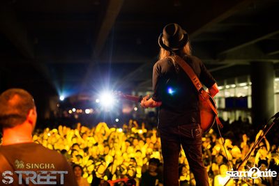 Singha S-treet with Yellow Fang, Sqweez Animal & Greasy Cafe — photo 462