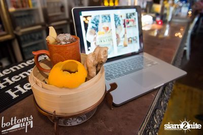 ปาร์ตี้คืนวันเสาร์ ที่ร้าน บ็อทท่อมส์ อัพ, ทองหล่อ — photo 123