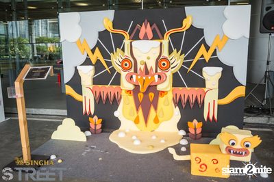 Singha S-treet with Seal Pillow, Polycat & Gene Kasidit — photo 15