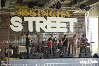 Singha S-treet with Seal Pillow, Polycat & Gene Kasidit — photo 33