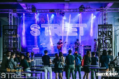 Singha S-treet with Seal Pillow, Polycat & Gene Kasidit — photo 66