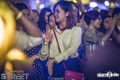 Singha S-treet with Seal Pillow, Polycat & Gene Kasidit — photo 149