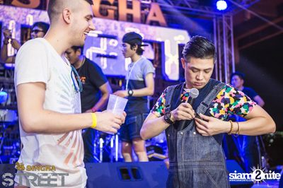 Singha S-treet with Seal Pillow, Polycat & Gene Kasidit — photo 185