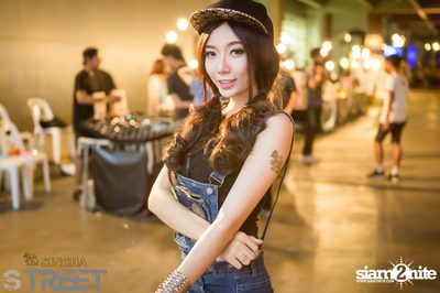 Singha S-treet with Seal Pillow, Polycat & Gene Kasidit — photo 190
