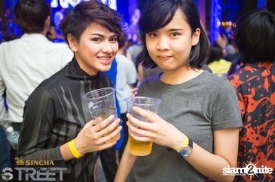 Singha S-treet with Seal Pillow, Polycat & Gene Kasidit — photo 207
