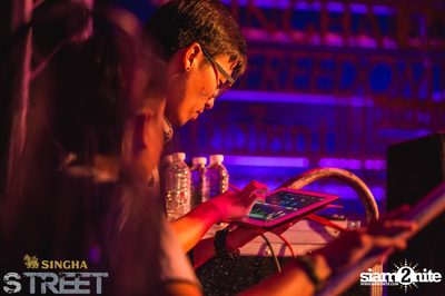 Singha S-treet with Seal Pillow, Polycat & Gene Kasidit — photo 226