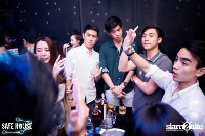 Bello Bholly BParty ที่ร้าน เซฟเฮ้าส์ ทองหล่อ — photo 20