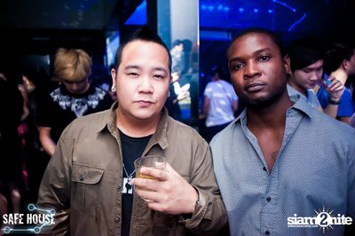 Bello Bholly BParty ที่ร้าน เซฟเฮ้าส์ ทองหล่อ — photo 41