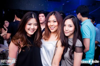 Bello Bholly BParty ที่ร้าน เซฟเฮ้าส์ ทองหล่อ — photo 44