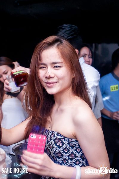 Bello Bholly BParty ที่ร้าน เซฟเฮ้าส์ ทองหล่อ — photo 45