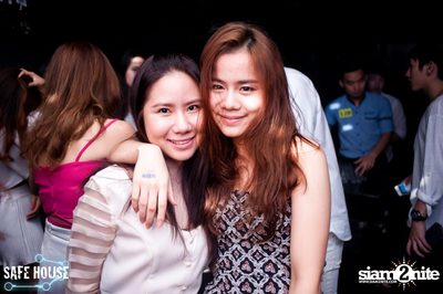 Bello Bholly BParty ที่ร้าน เซฟเฮ้าส์ ทองหล่อ — photo 46