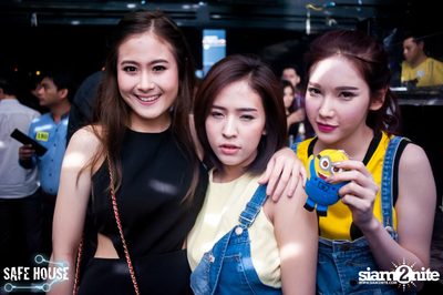 Bello Bholly BParty ที่ร้าน เซฟเฮ้าส์ ทองหล่อ — photo 63