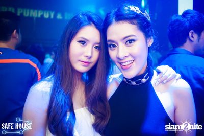 Bello Bholly BParty ที่ร้าน เซฟเฮ้าส์ ทองหล่อ — photo 76