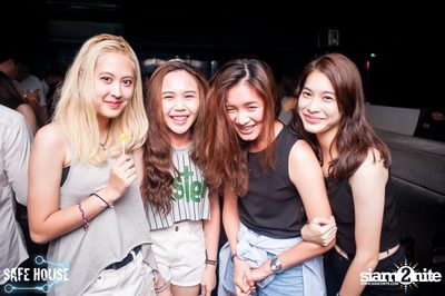 Bello Bholly BParty ที่ร้าน เซฟเฮ้าส์ ทองหล่อ — photo 92