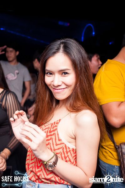 Bello Bholly BParty ที่ร้าน เซฟเฮ้าส์ ทองหล่อ — photo 93