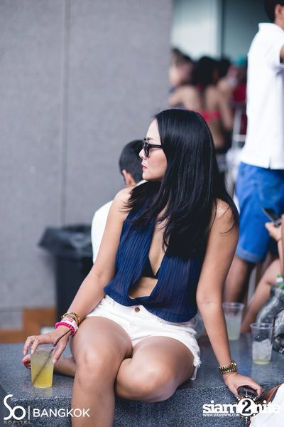 SO POOL PARTY ที่ เดอะ วอเตอร์ คลับ,โซฟิเทล โซ — photo 37