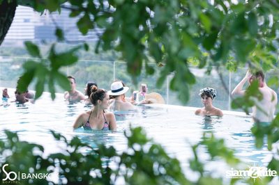 SO POOL PARTY ที่ เดอะ วอเตอร์ คลับ,โซฟิเทล โซ — photo 70