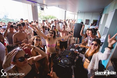 SO POOL PARTY ที่ เดอะ วอเตอร์ คลับ,โซฟิเทล โซ — photo 98