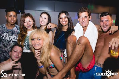 SO POOL PARTY ที่ เดอะ วอเตอร์ คลับ,โซฟิเทล โซ — photo 133