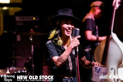 60s-70s The Charity Concert Live at Parking Toys — photo 43