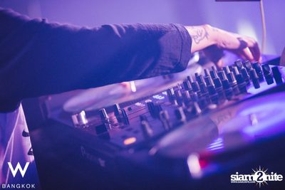 W Bangkok presents Spin Your Way To Seoul at WOOBAR — photo 22