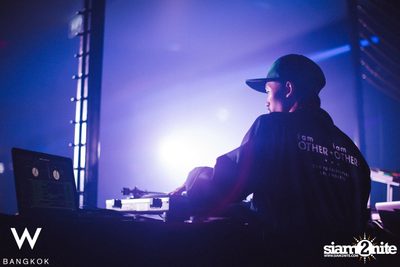 W Bangkok presents Spin Your Way To Seoul at WOOBAR — photo 114