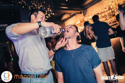 G-Spot Night Party ที่ร้าน แมงโก้ทรี ออน เดอะ ริเวอร์ — photo 41