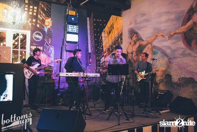 Saturday Night at BottomsUp, Thonglor — photo 41