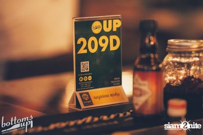Saturday Night at BottomsUp, Thonglor — photo 91