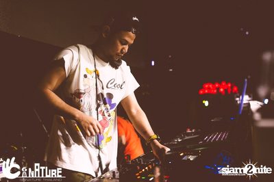 Signature Pub presents Joey Boy, Rangsit — photo 96