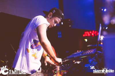 Signature Pub presents Joey Boy, Rangsit — photo 97