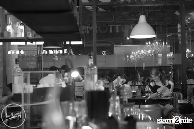 Saturday Night at BottomsUp, Thonglor — photo 2