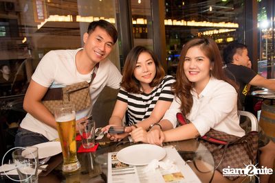 Saturday Night at BottomsUp, Thonglor — photo 35