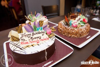 Saturday Night at BottomsUp, Thonglor — photo 41